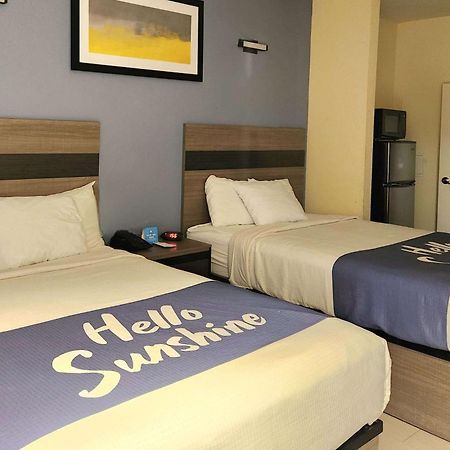 Days Inn By Wyndham Freeport Exteriér fotografie