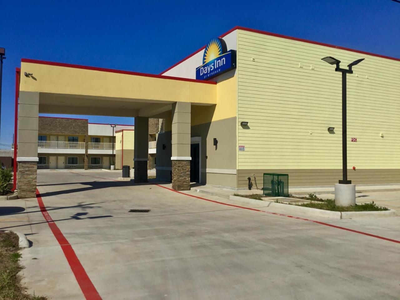 Days Inn By Wyndham Freeport Exteriér fotografie